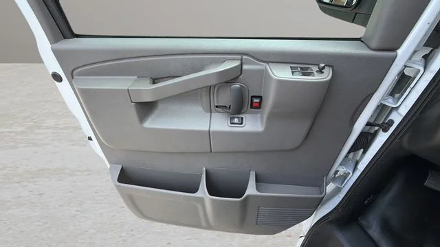 Used 2025 White GMC Work Van image 20