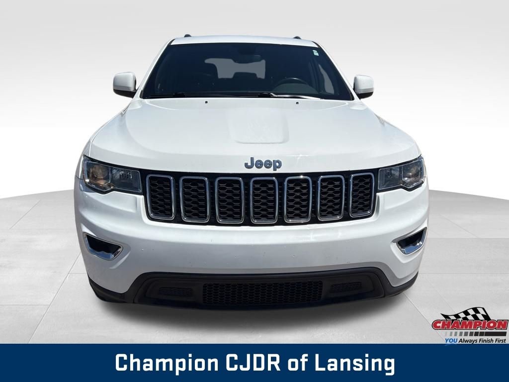 Used 2018 Bright White Clearcoat Jeep Laredo E image 11