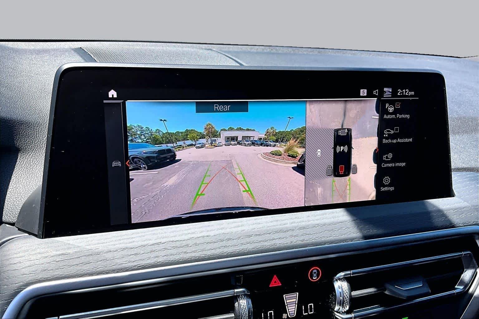 Used 2024 Black Sapphire Metallic BMW sDrive30i image 26