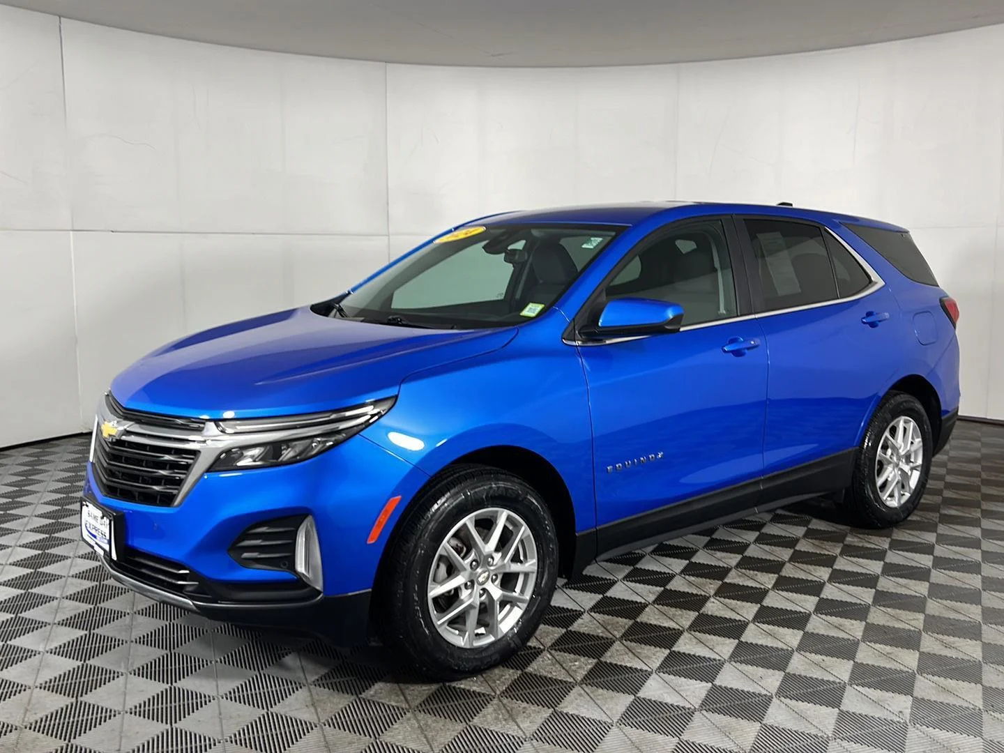 Used 2024 Riptide Blue Chevrolet LT image 18