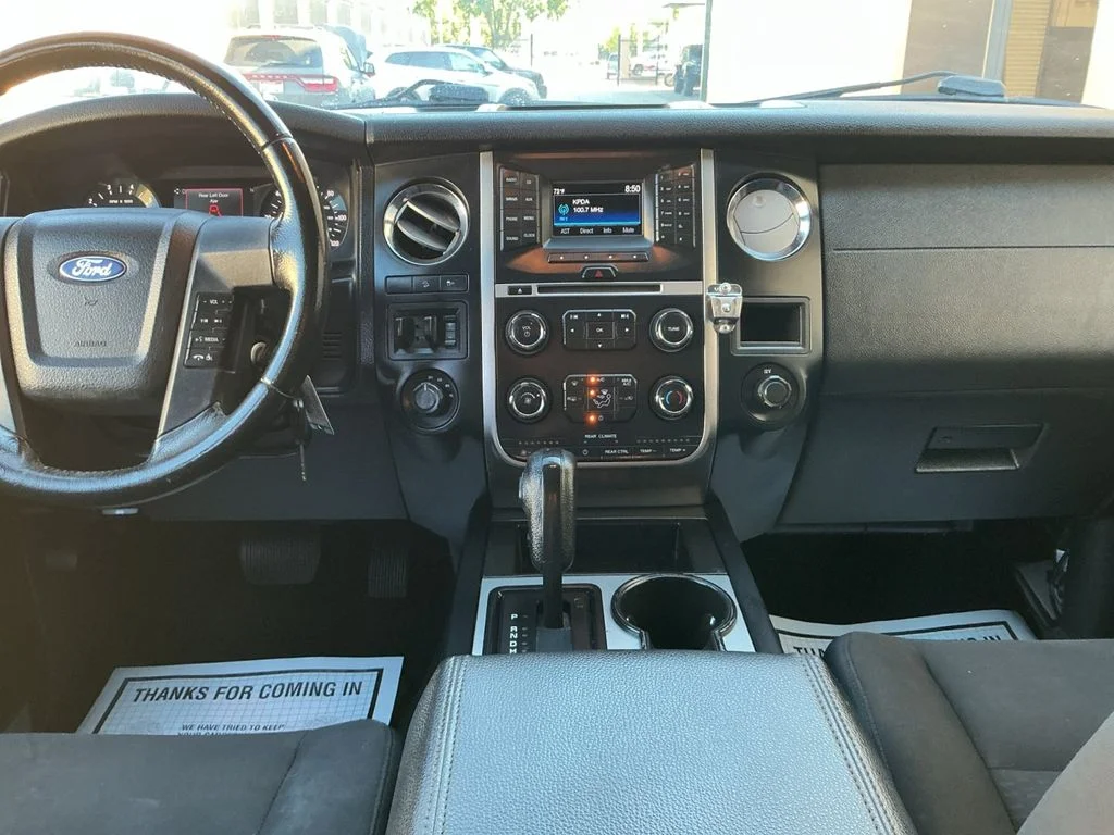 Used 2016 White Ford XL image 20