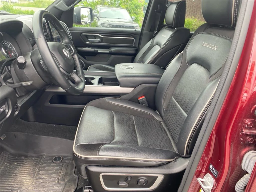 Used 2023 Delmonico Red Pearlcoat Ram Laramie image 9