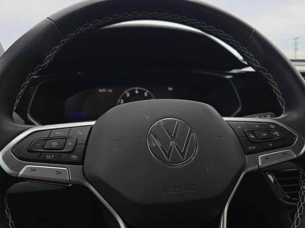 Used 2023  Volkswagen 1.5T S image 21