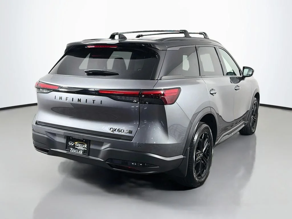 Used 2026 Gray INFINITI SPORT image 7
