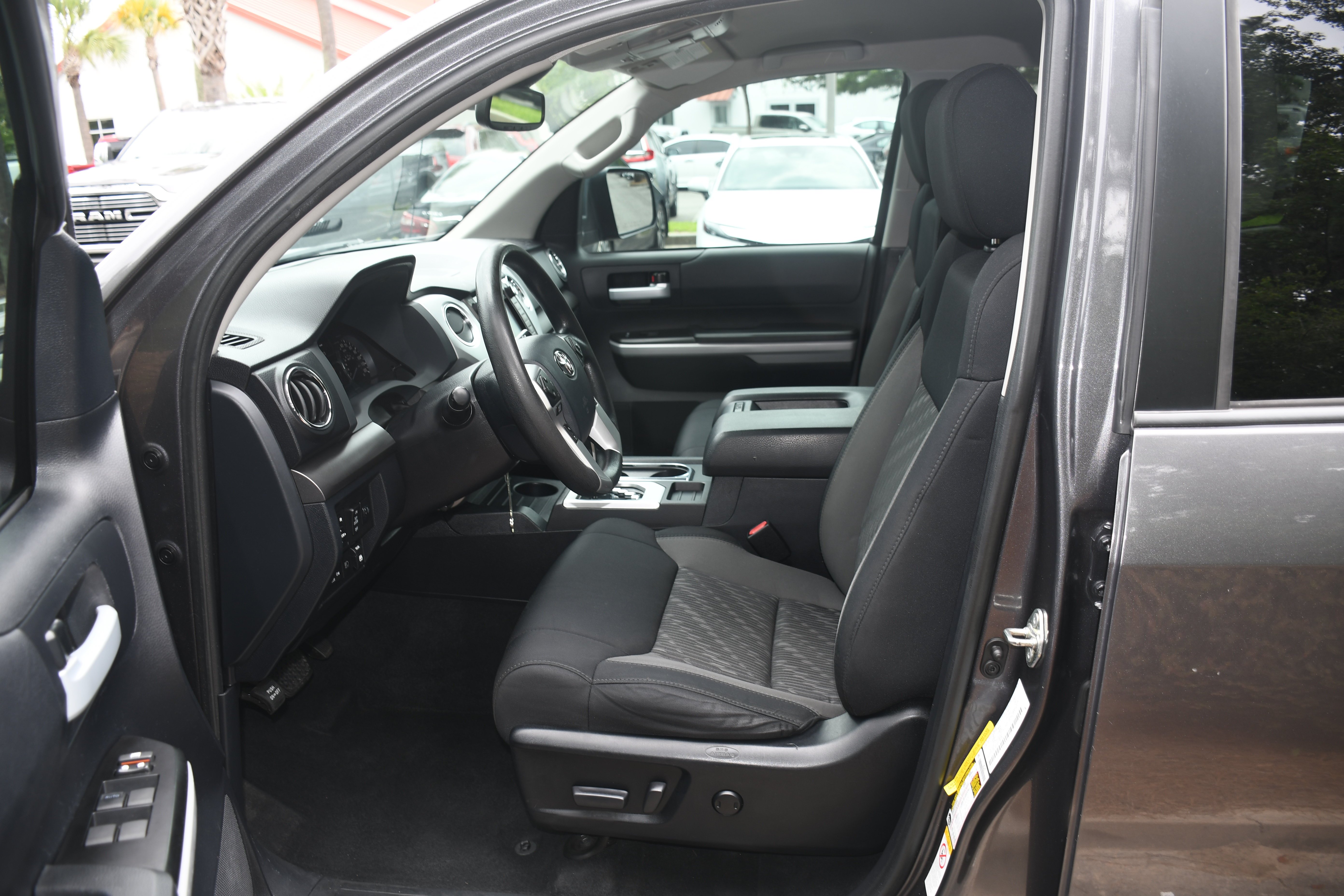 Used 2019 Gray Toyota SR5 image 7