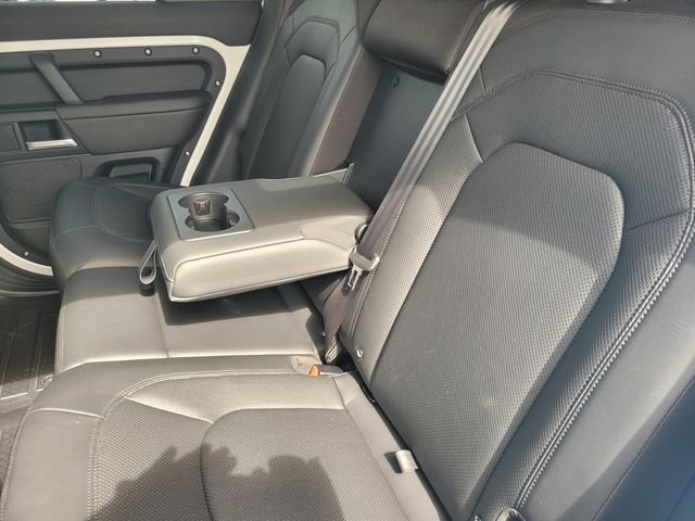 Used 2025 White Land Rover S image 15