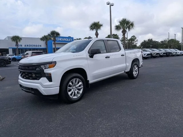 Used 2024 Summit White Chevrolet Custom image 7