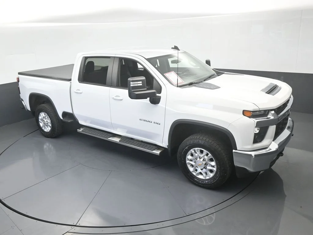 Used 2022 Summit White Chevrolet LT image 48