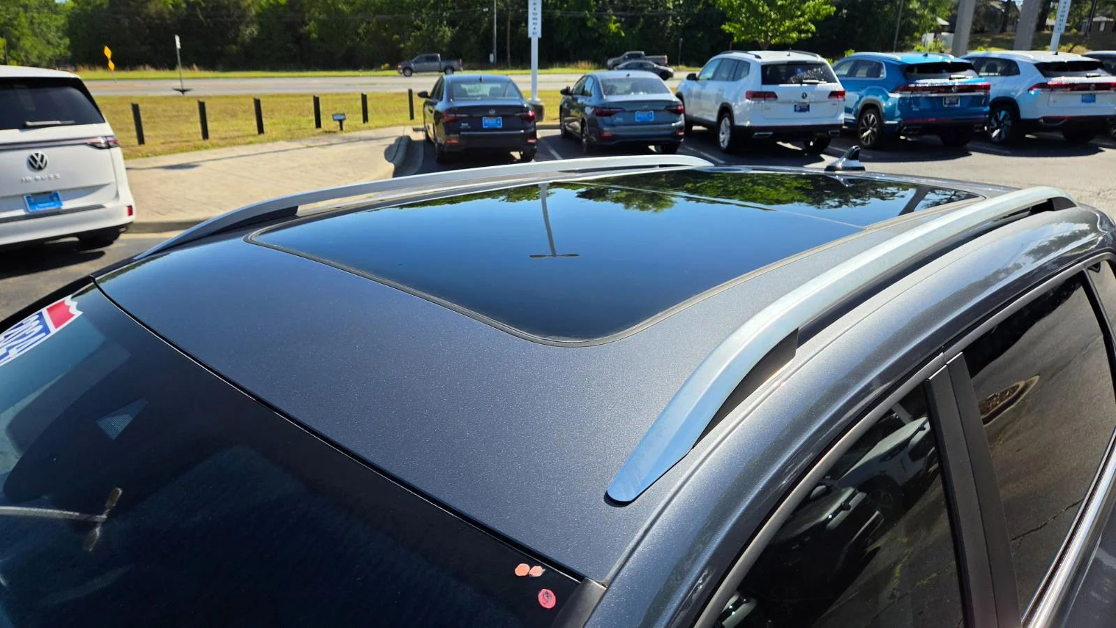 2024 Volkswagen Taos SE - Photo 10