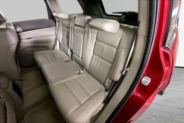 Used 2012 Red Jeep Laredo image 15
