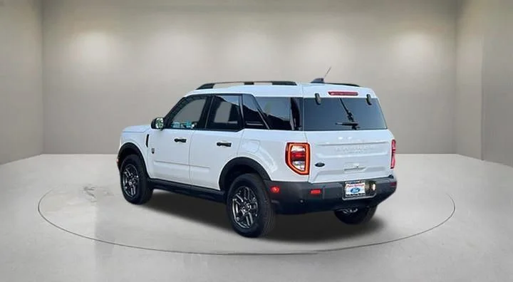 New 2025 Oxford White Ford Big Bend® image 4