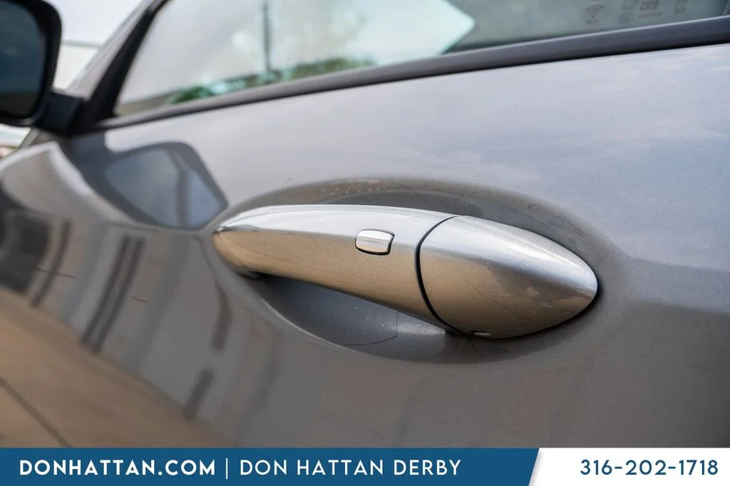 Used 2024 Gray Chevrolet LT image 40