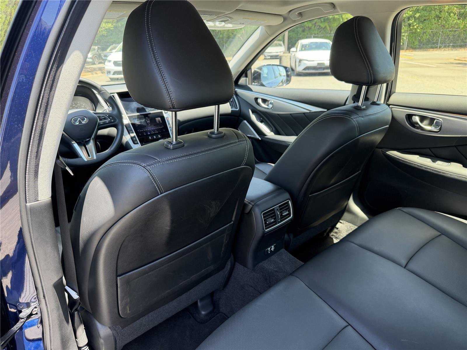 Used 2023 Grand Blue INFINITI LUXE image 24