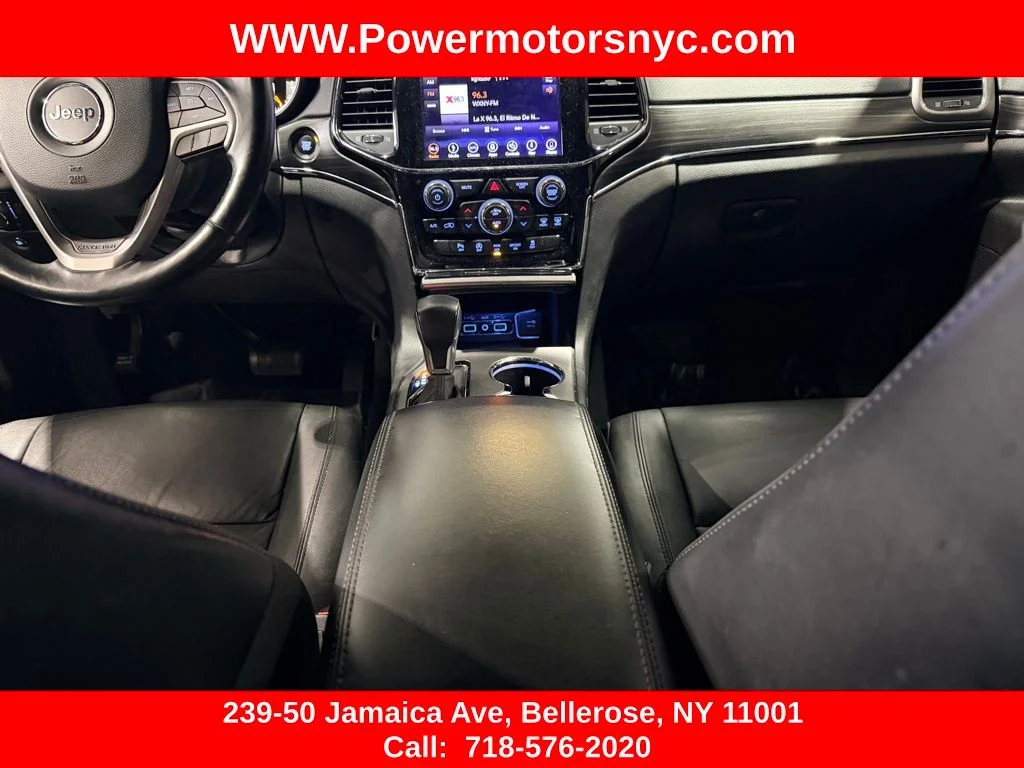 Used 2019 Red Jeep Limited image 33