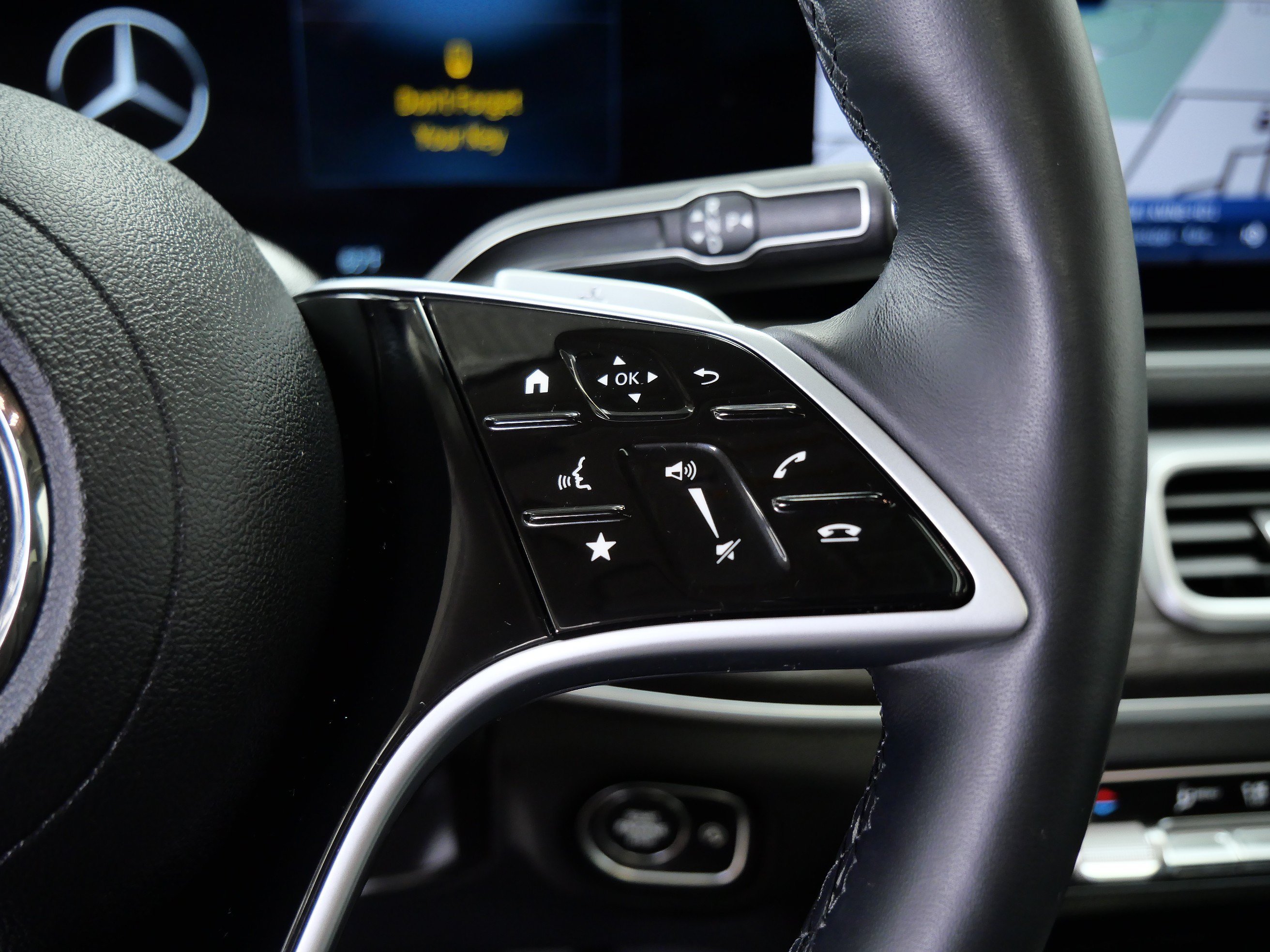 2026 Mercedes-Benz GLS Base - Photo 25