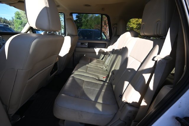 Used 2017 White Ford XLT image 11