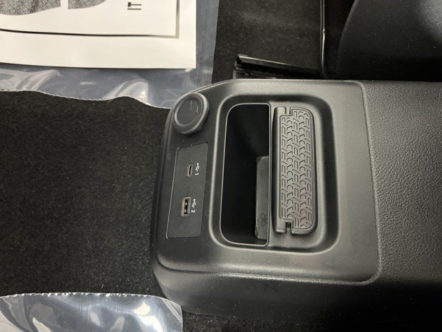 Used 2023 Gun Metallic Nissan ENGAGE image 25