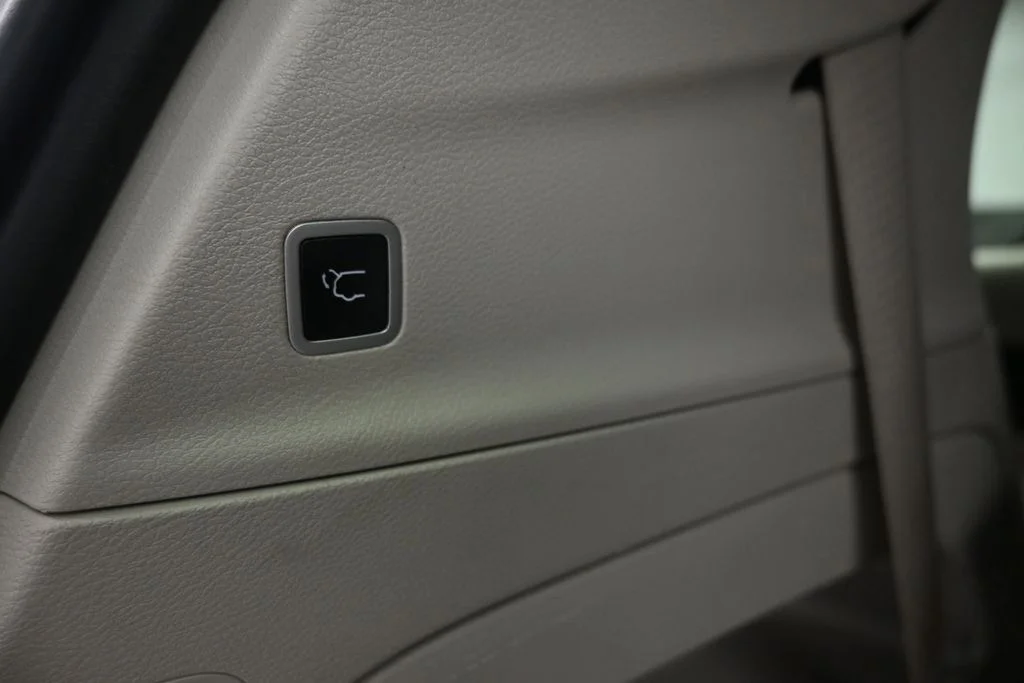Certified Used 2023 Gray Chrysler Touring L image 15