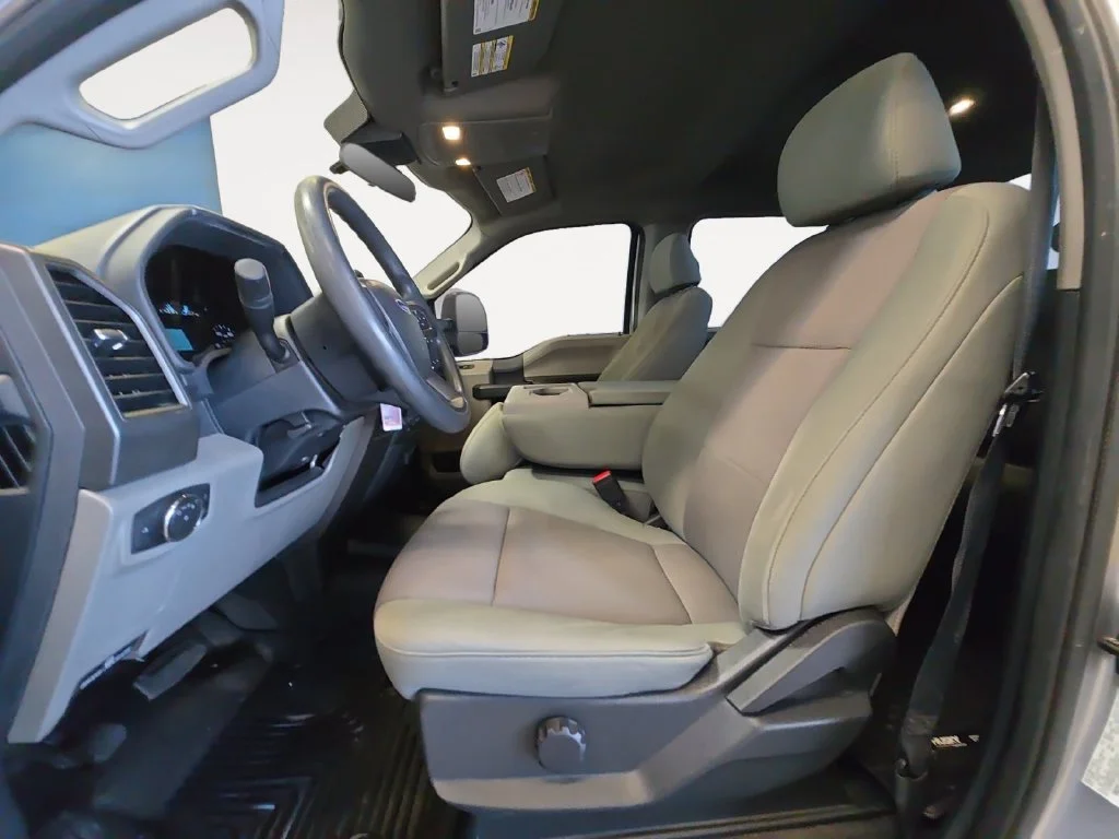Used 2022 Silver Ford XL image 16
