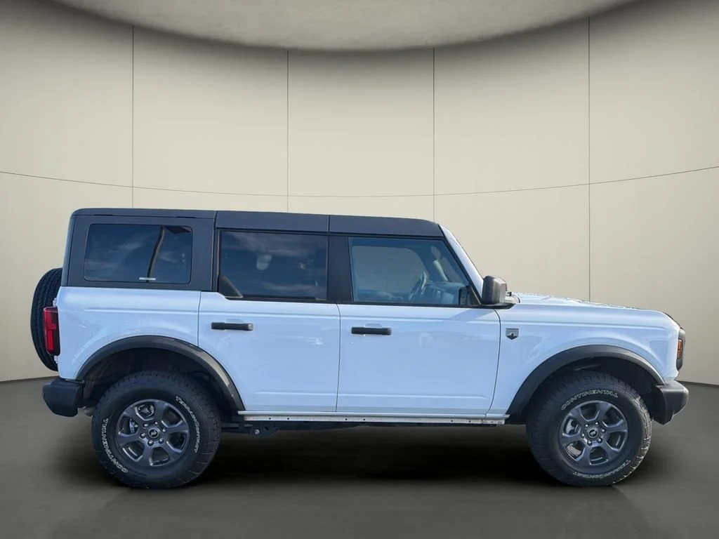 Used 2025 White Ford Big Bend image 8