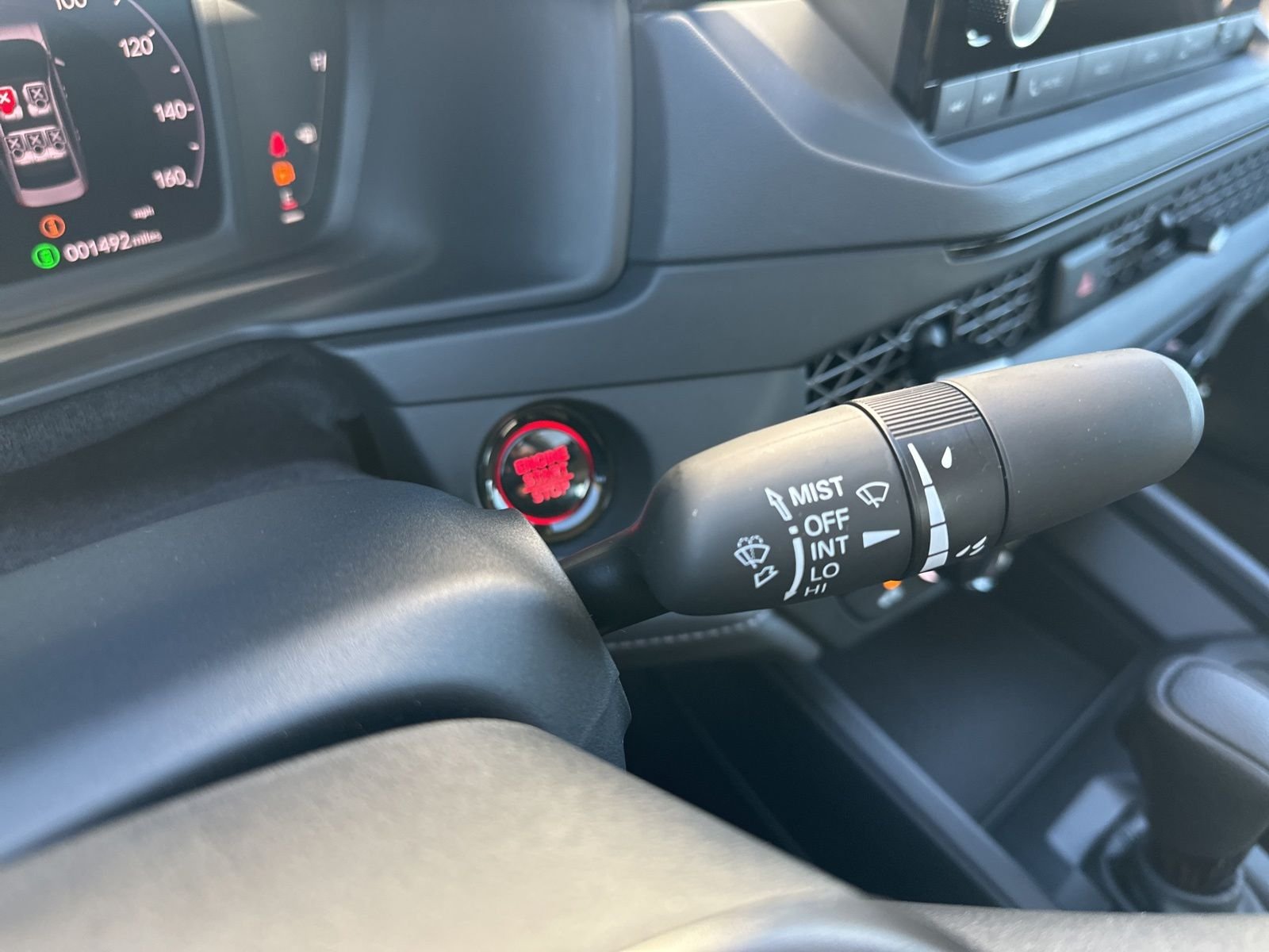Certified Used 2025 Black Honda SE image 37