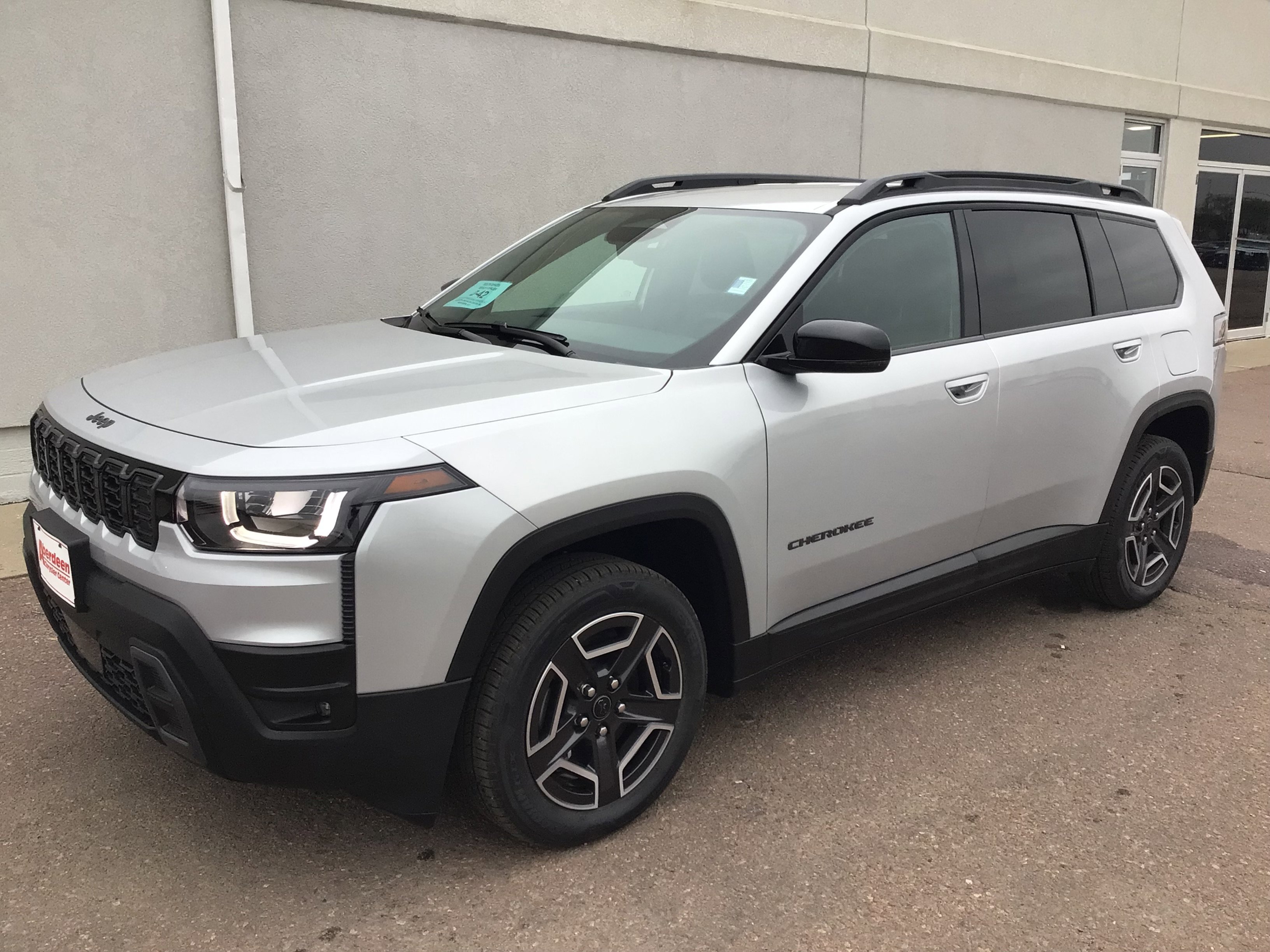 New 2026 Silver Zynith Clearcoat Jeep Limited image 2