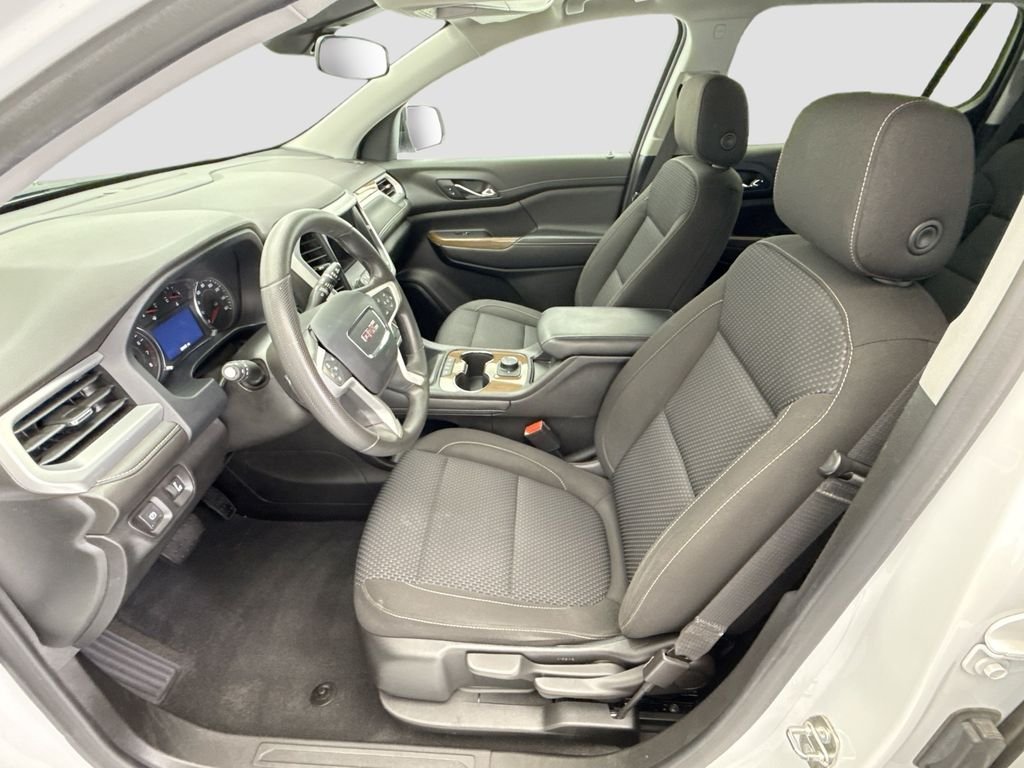 Used 2023 Summit White GMC SLE image 17