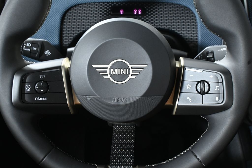 New 2026 Black MINI Iconic image 18