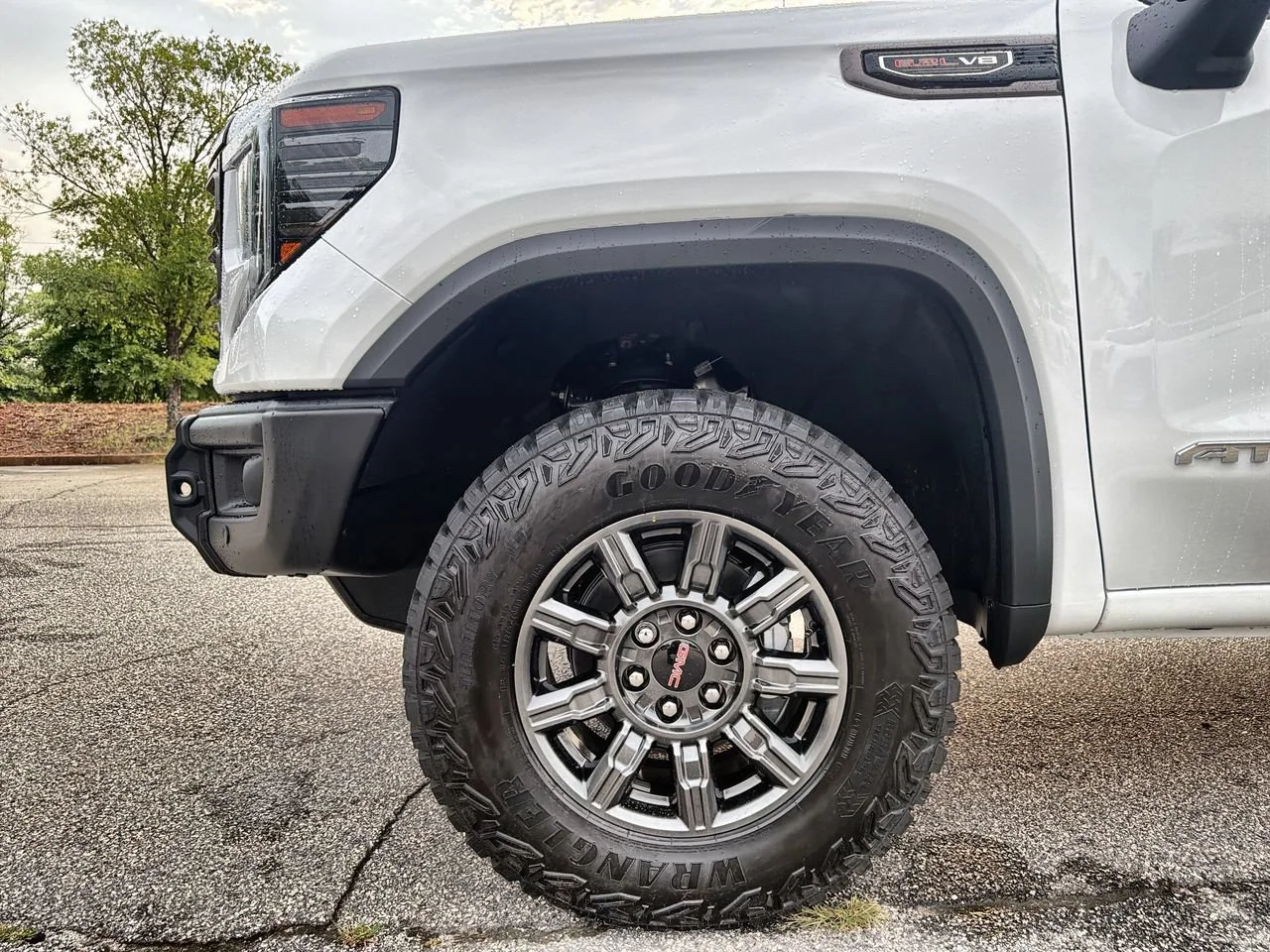 New 2026 Summit White GMC AT4X image 28