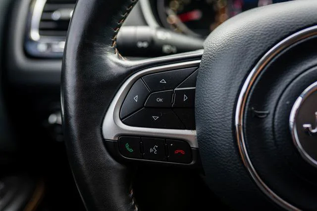 Used 2019 White Clearcoat Jeep Limited image 33