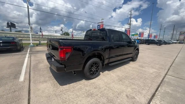 New 2026 Agate Black Metallic Ford XLT image 12