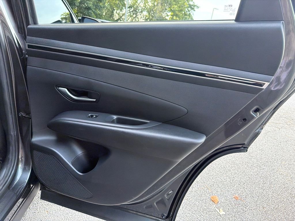 Used 2022 Gray Hyundai SEL image 16