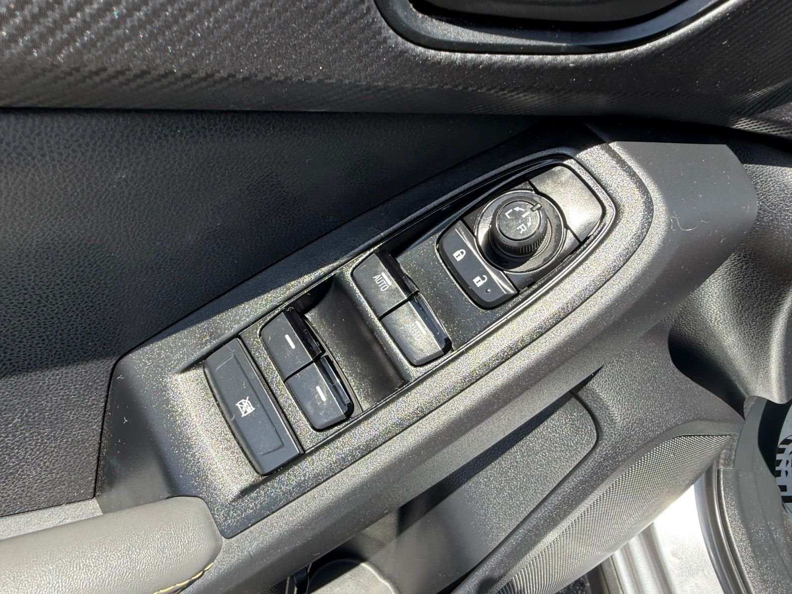 Used 2025 Ice Silver Metallic Subaru Sport image 12