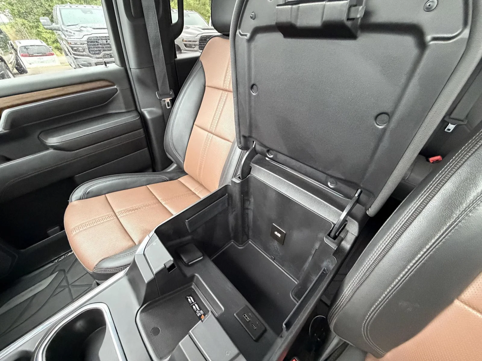 2024 Chevrolet Silverado 3500HD High Country - Photo 15