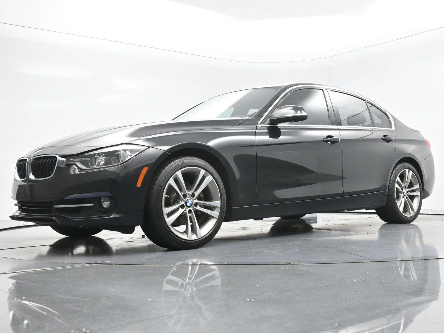 Used 2018 Black Sapphire Metallic BMW 330i image 42