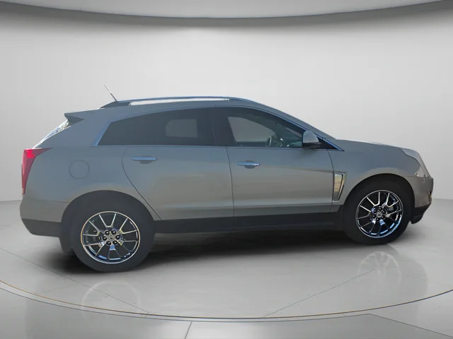 Used 2013 SILVER COAST METALLIC Cadillac Performance Collection image 2