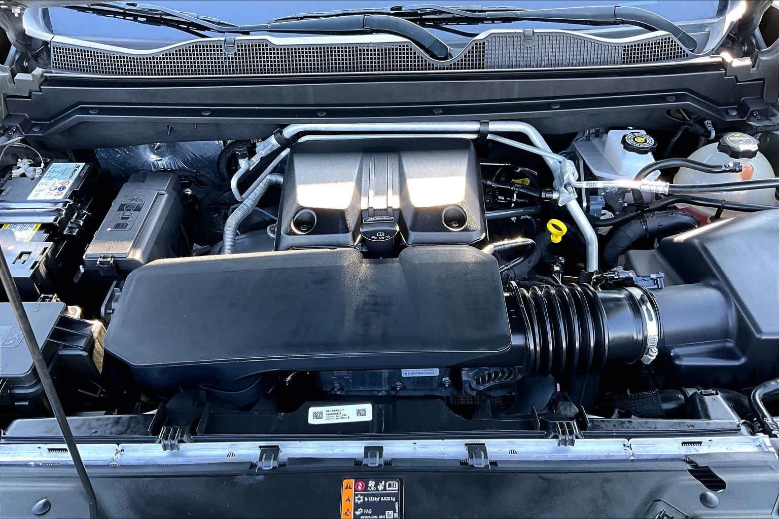 Used 2025 Sterling Metallic GMC 2WD Elevation image 30
