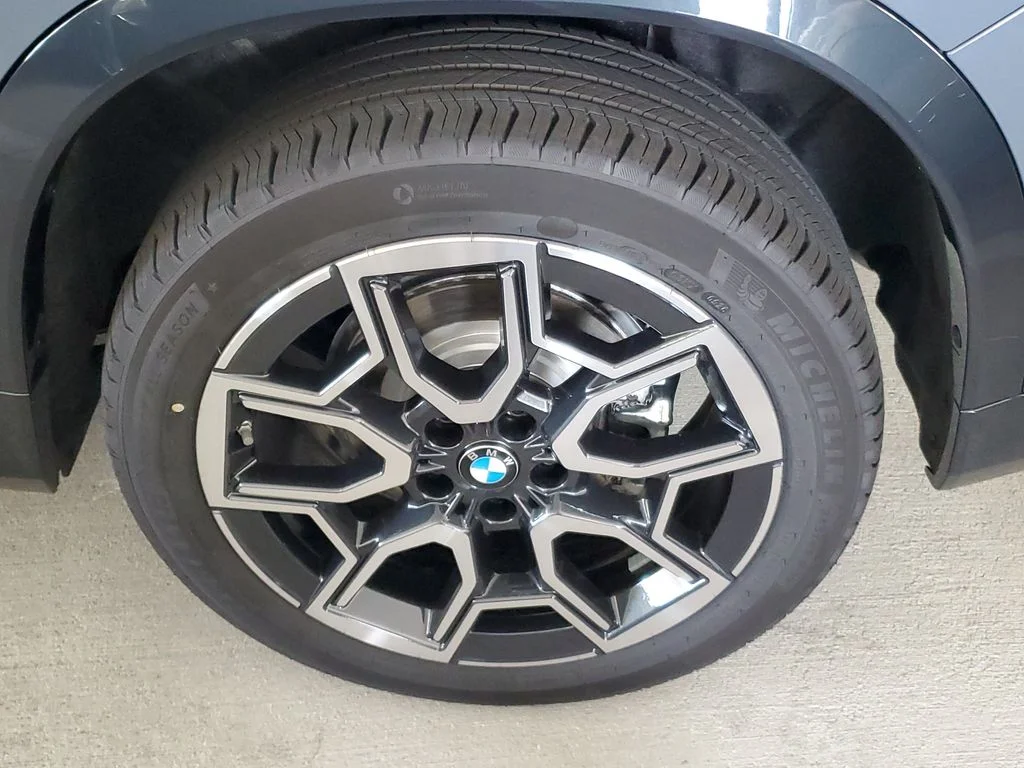 New 2026 Gray BMW xDrive28i image 5