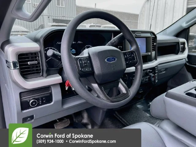 New 2026 Oxford White Ford XL image 3