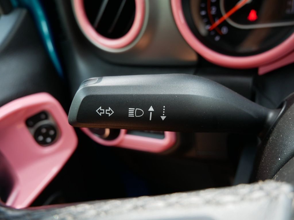 Certified Used 2020  Jeep Unlimited Sport image 19