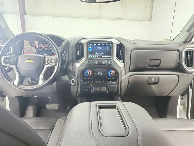 Used 2021 White Chevrolet LTZ image 27