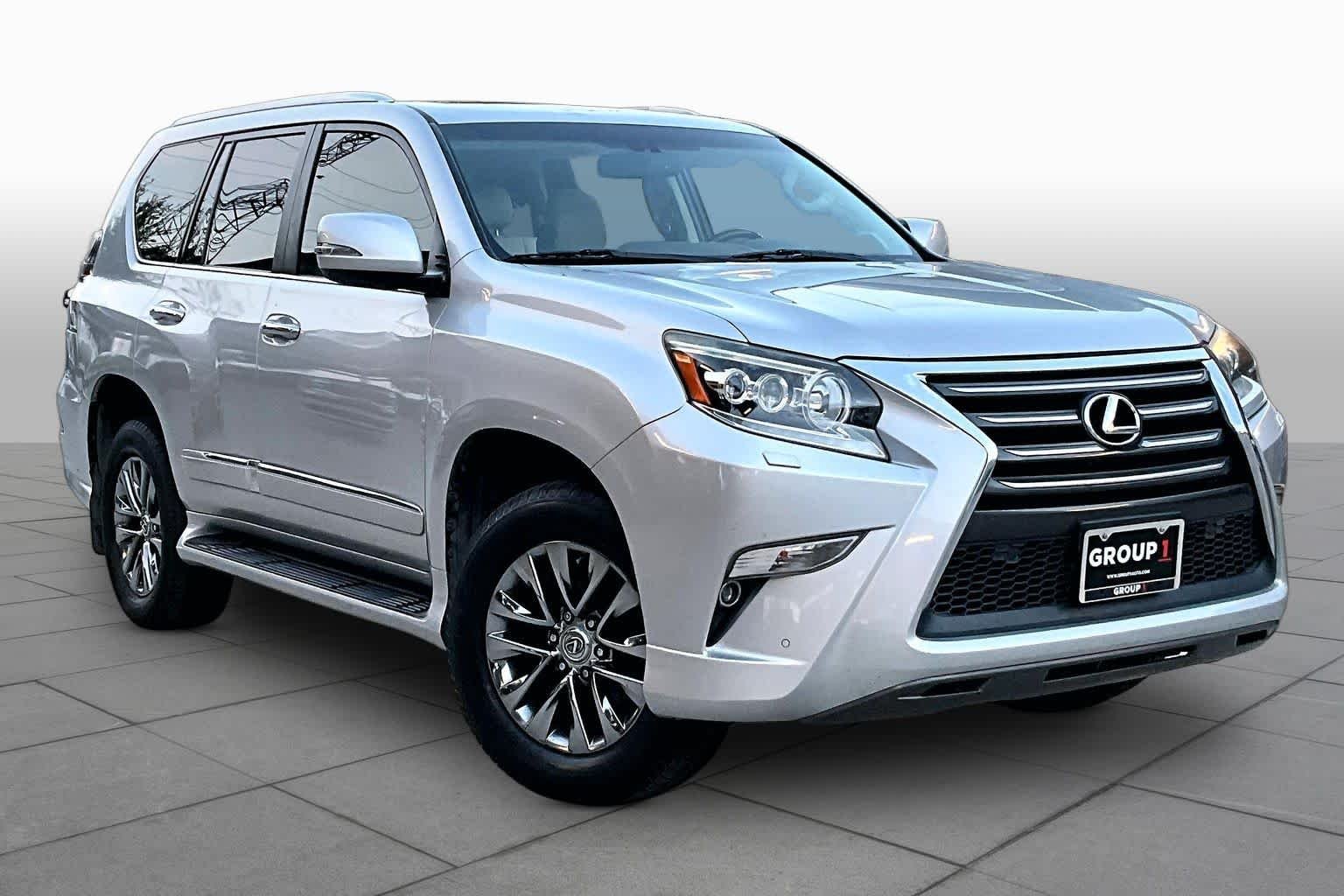 Used 2014 Tungsten Pearl Lexus Luxury image 2