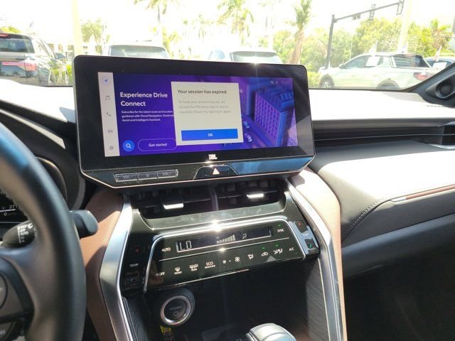 2023 Toyota Venza Limited - Photo 25