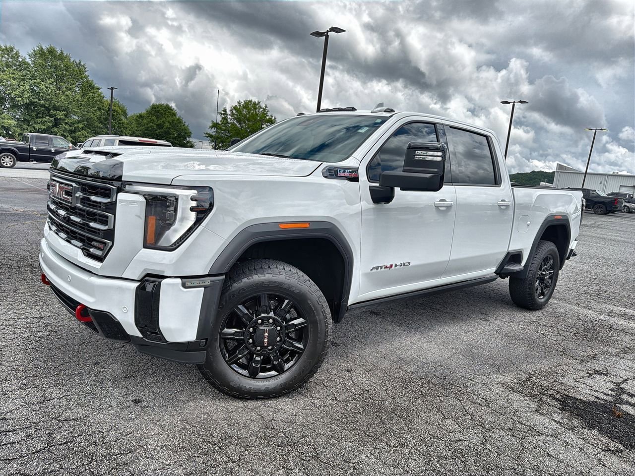 2025 GMC Sierra 4WD Crew Cab Standard Box AT4's photo