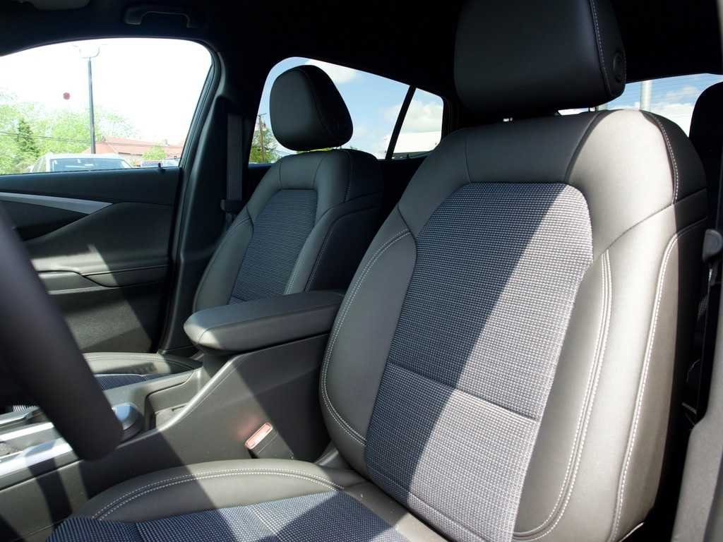 New 2026 Ebony Twilight Metallic Buick Preferred image 11