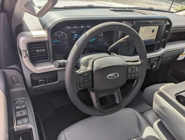 2026 Ford F-350 Super Duty XL - Photo 24