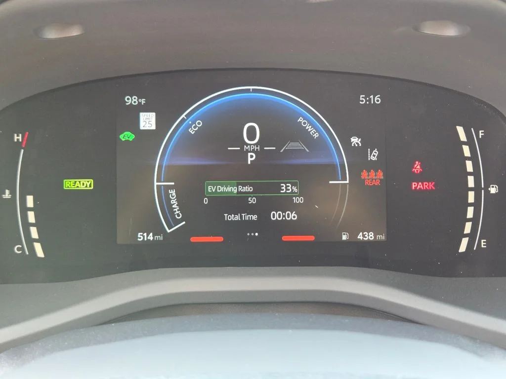 Used 2026  Toyota LE image 27