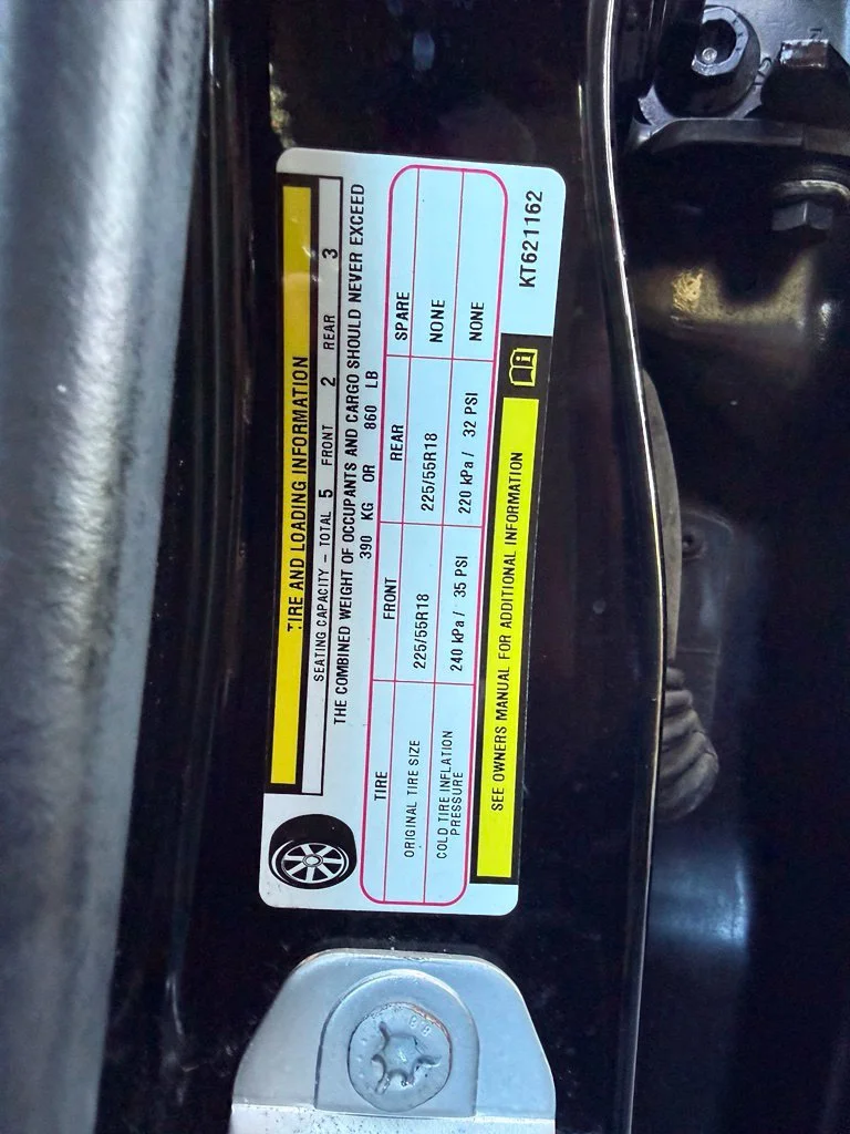 Used 2019 Black Jeep Latitude image 23