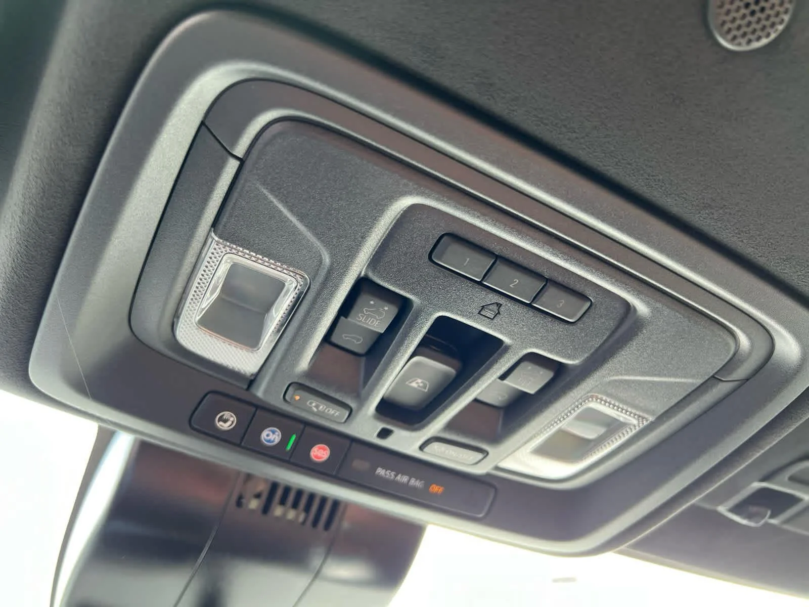 2026 GMC Sierra 3500HD Denali Ultimate - Photo 30