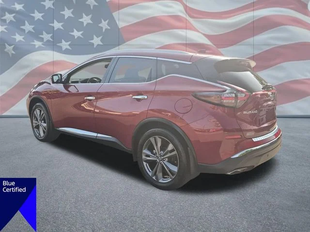 Used 2021 Red Nissan Platinum image 5
